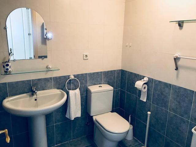 2236-Lovely Groundfloor With Pool View 카사레스 외부 사진